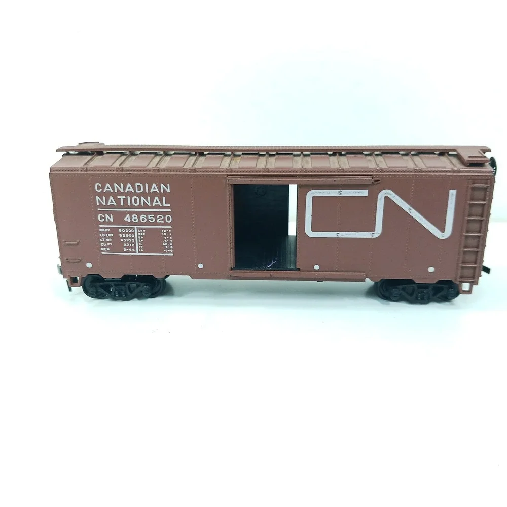 Athearn 1209 HO Scale Canadian National 40ft Box Car Kit Brown CN 486520 Vintage